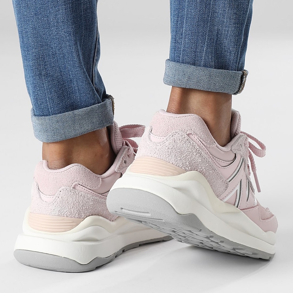 New Balance 57/40 Retro Running Shoes / Sneakers - Pink - Picture 11 of 14